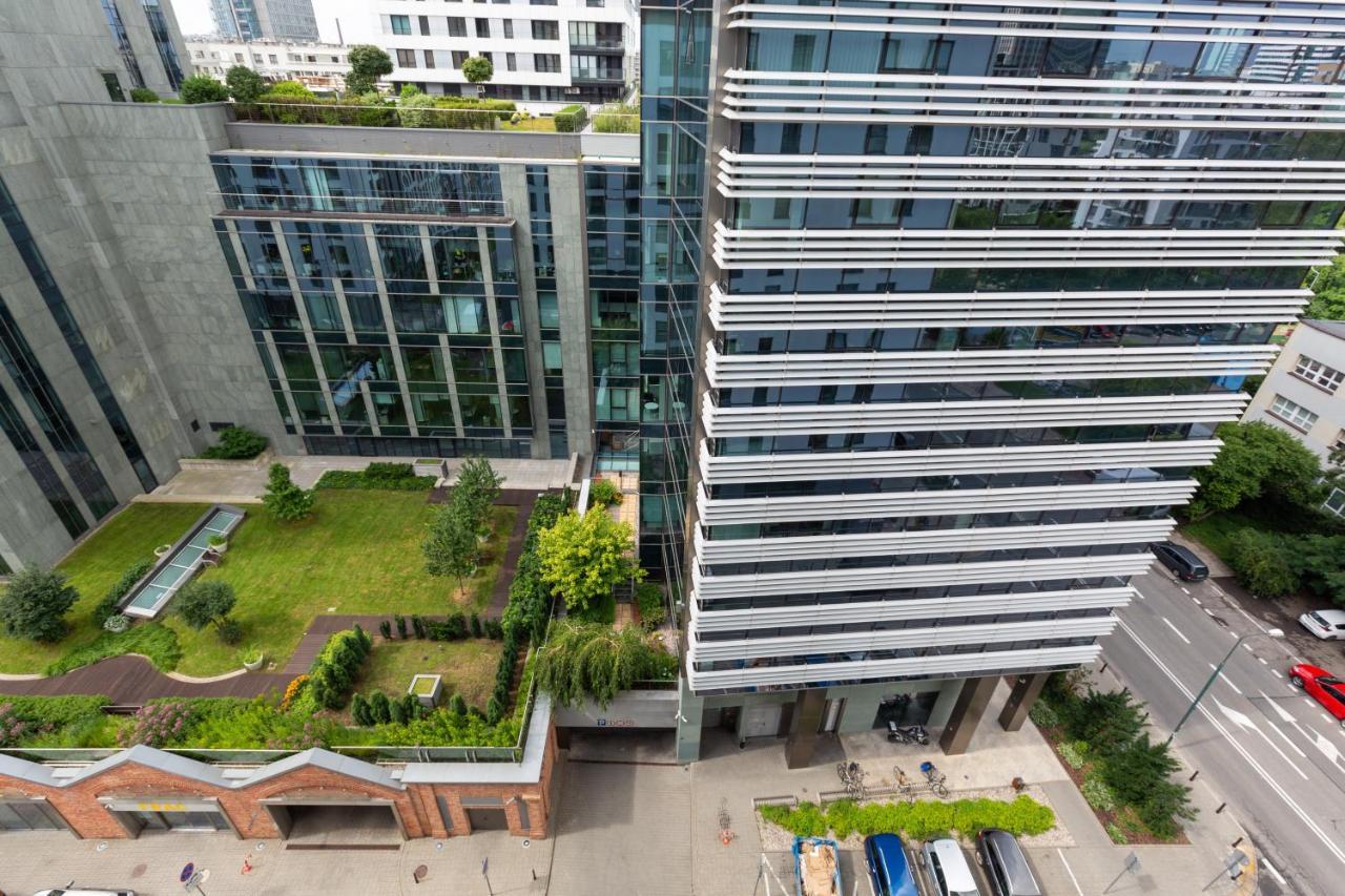 City Center Apartments Grzybowska With Parking By Noclegi Renters Warsaw Exterior photo
